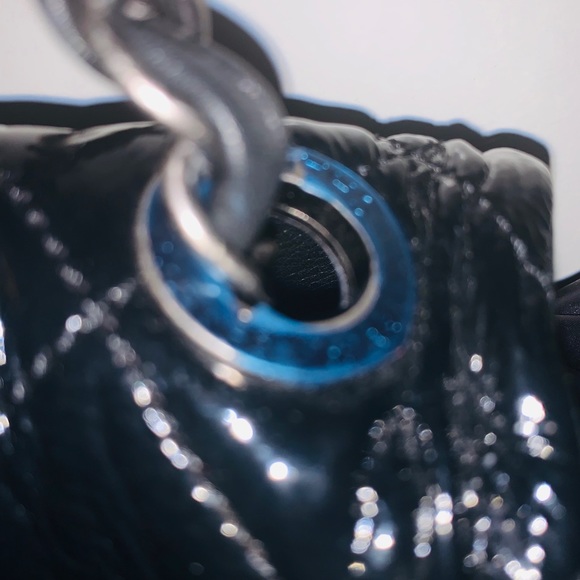 COPY - Authentic jumbo XL CHANEL lambskin backpack - Picture 6 of 8